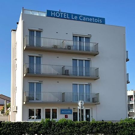 Hotel Le Canetois Bagian luar foto